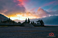 Nikon D800e | Nikon 24mm | 1.3s | f8 | ISO 100 | HDR 9 Exposures